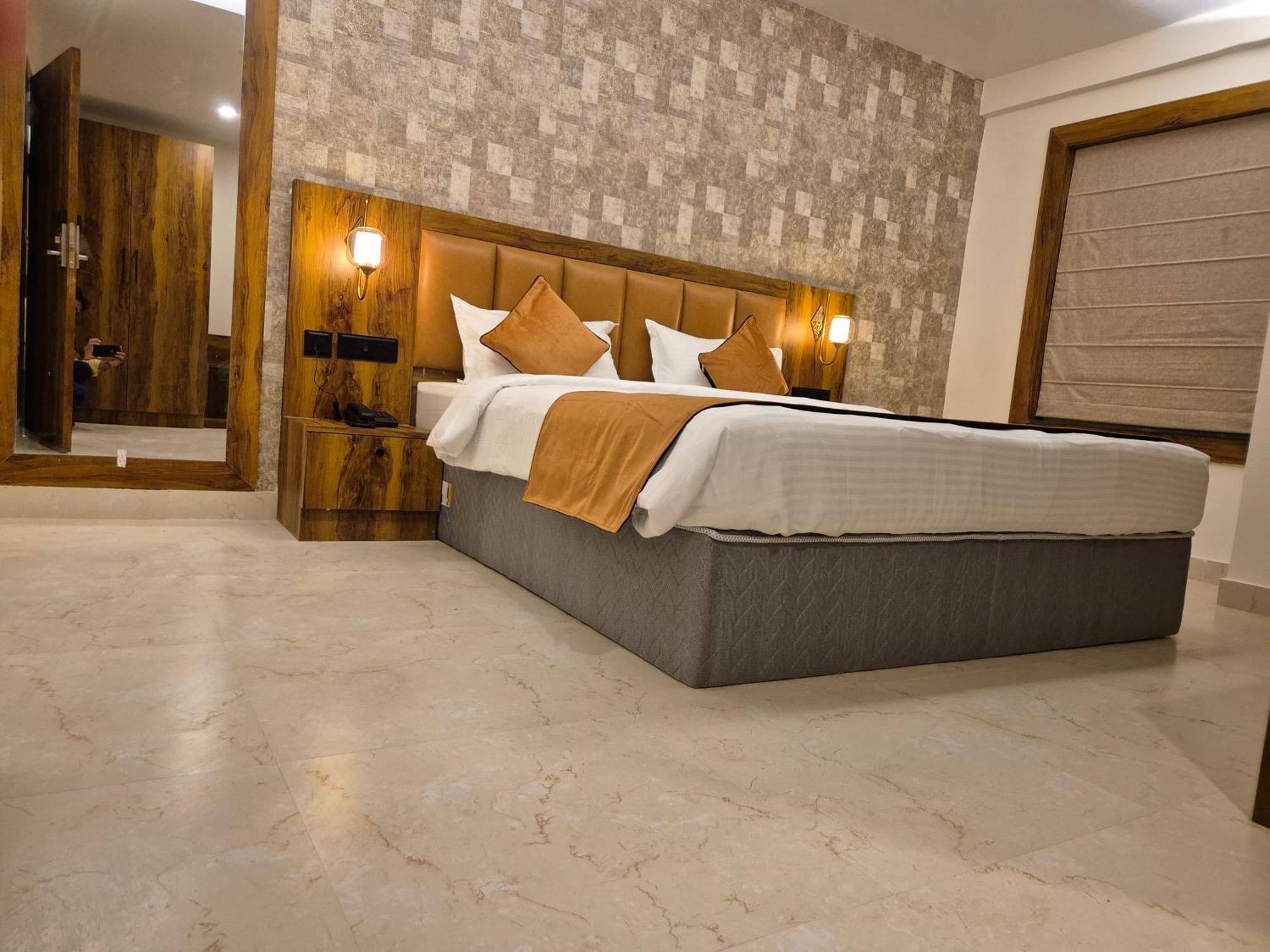 Hotel Orange Bhubaneswar Bagian luar foto