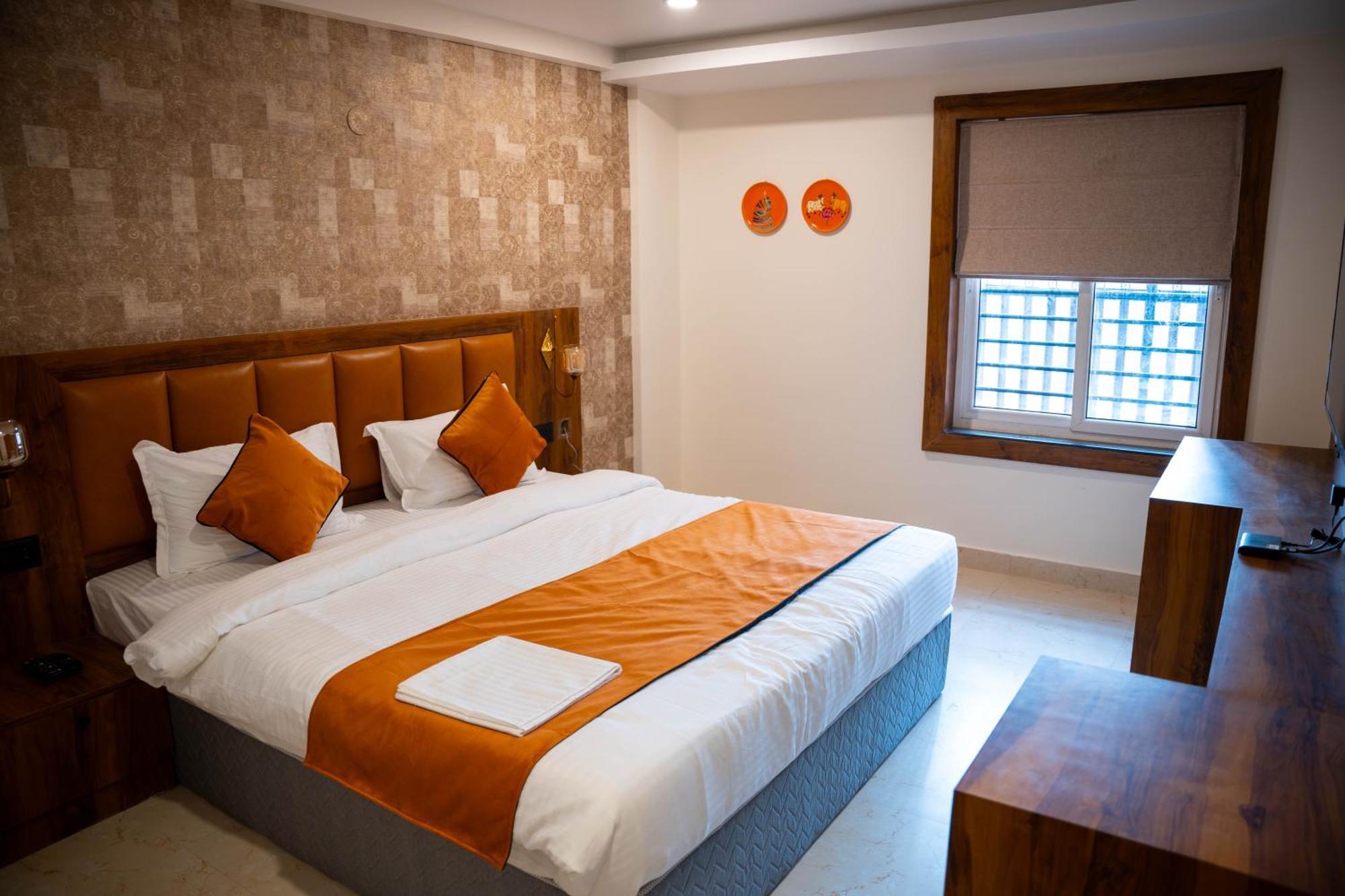 Hotel Orange Bhubaneswar Bagian luar foto