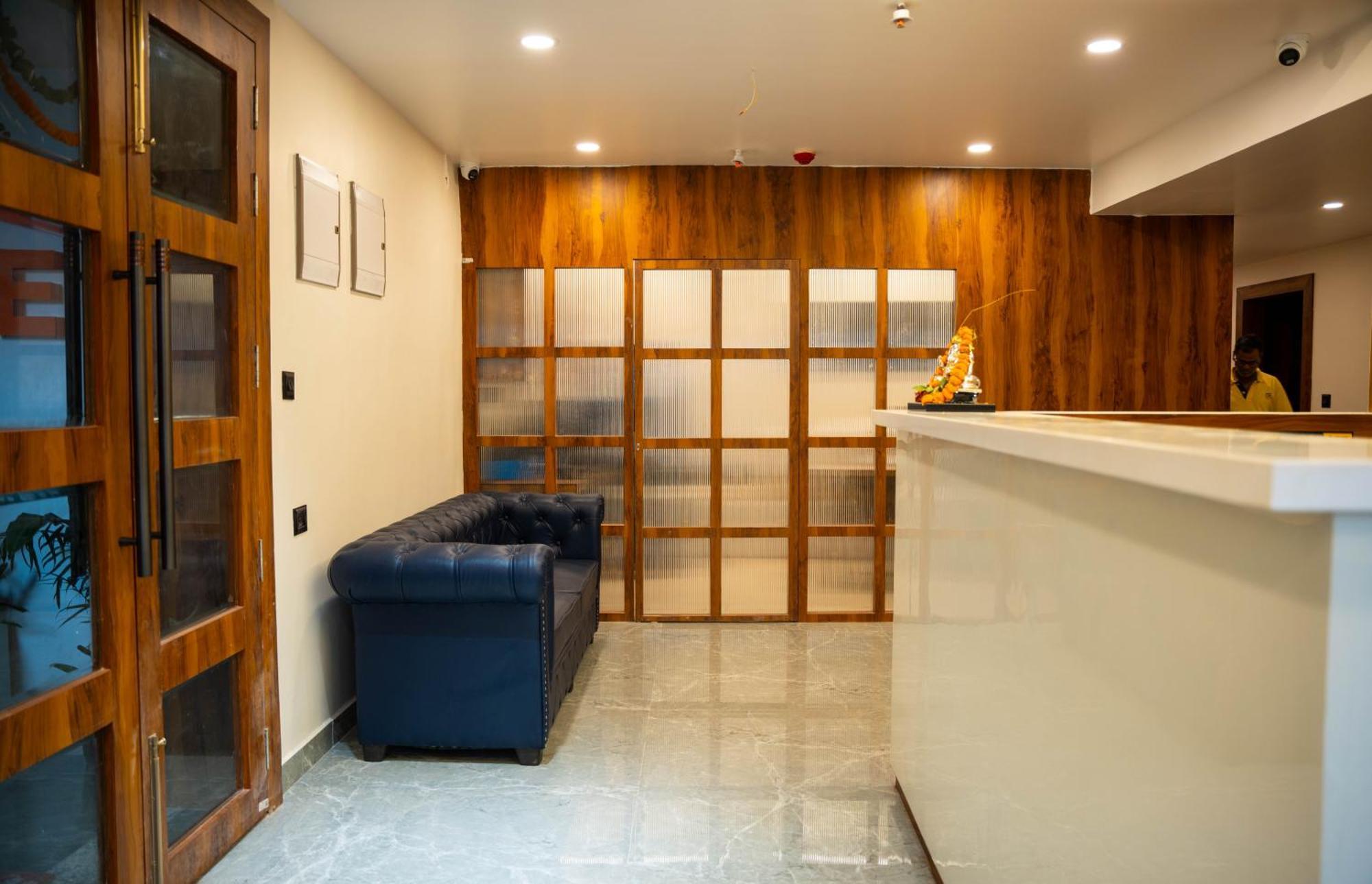 Hotel Orange Bhubaneswar Bagian luar foto