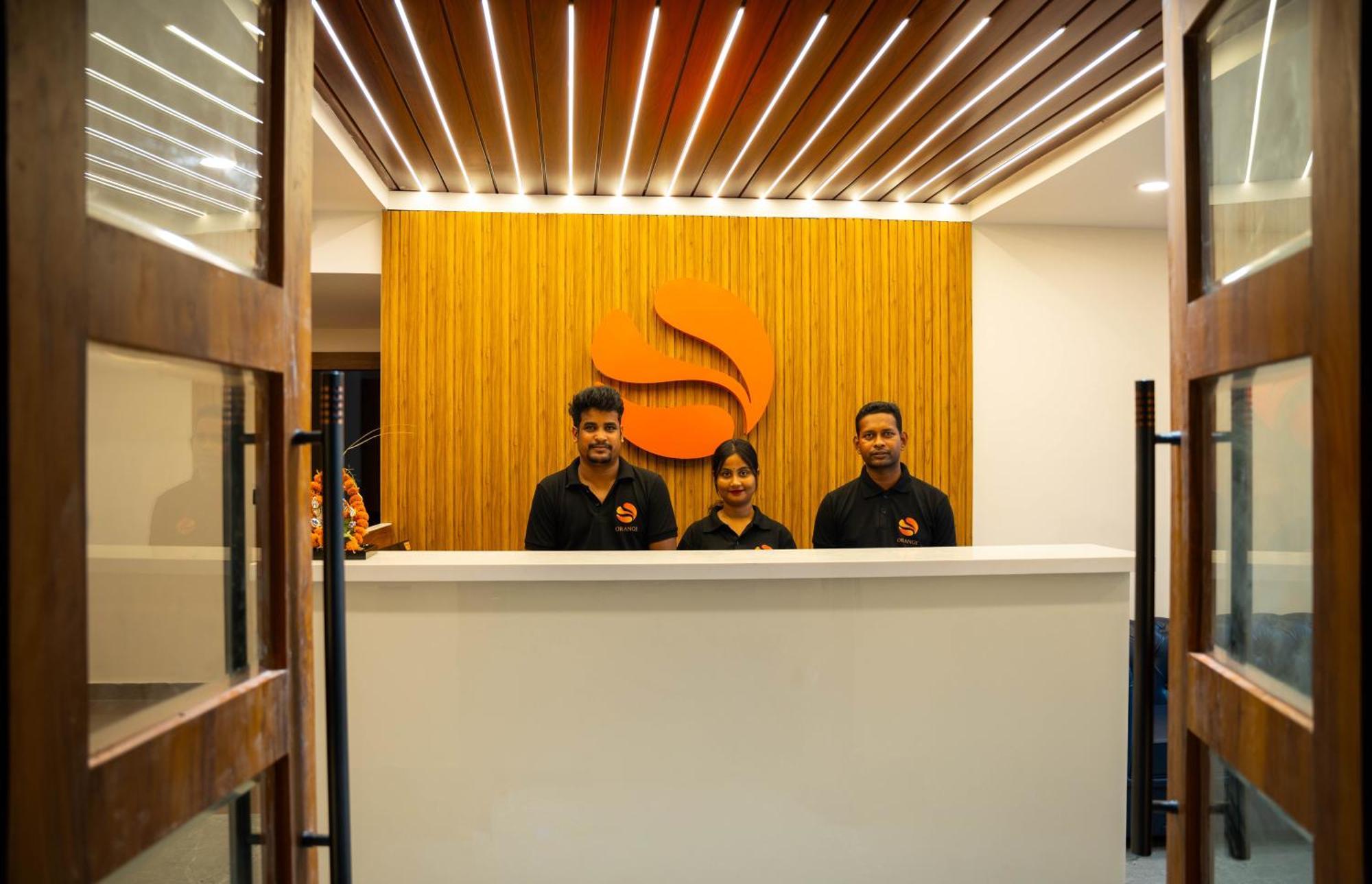 Hotel Orange Bhubaneswar Bagian luar foto
